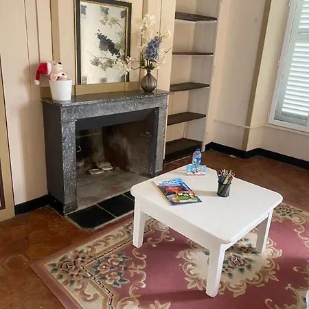 Château De La Robinière 2 A 20 Personnes Casa de Férias Saint-Cyr-en-Pail