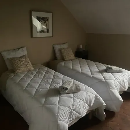 Château De La Robinière 2 A 20 Personnes *