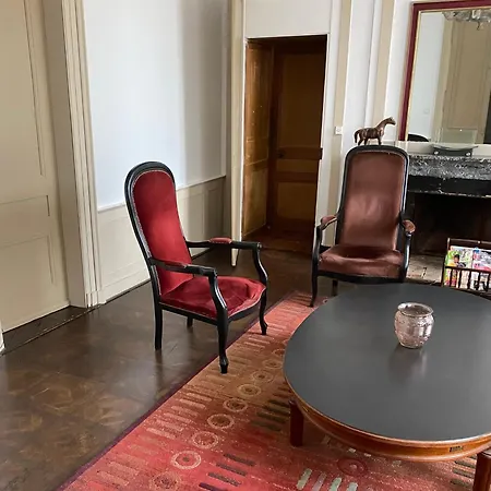 Château De La Robinière 2 A 20 Personnes Casa de Férias