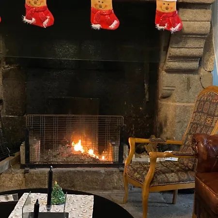 Château De La Robinière 2 A 20 Personnes Casa de Férias Saint-Cyr-en-Pail