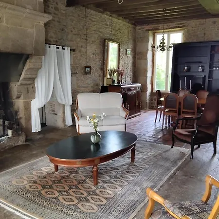 Château De La Robinière 2 A 20 Personnes Hébergement de vacances