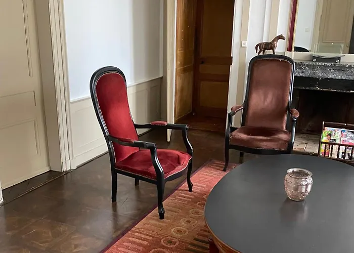 Château De La Robinière 2 A 20 Personnes Hébergement de vacances